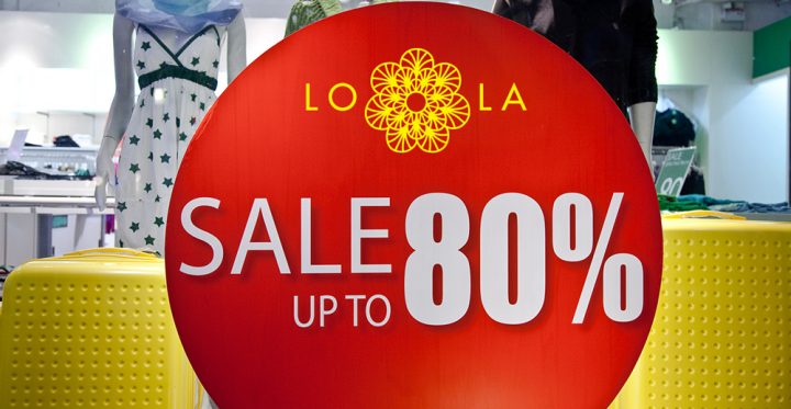 retail signage for 80% off sale